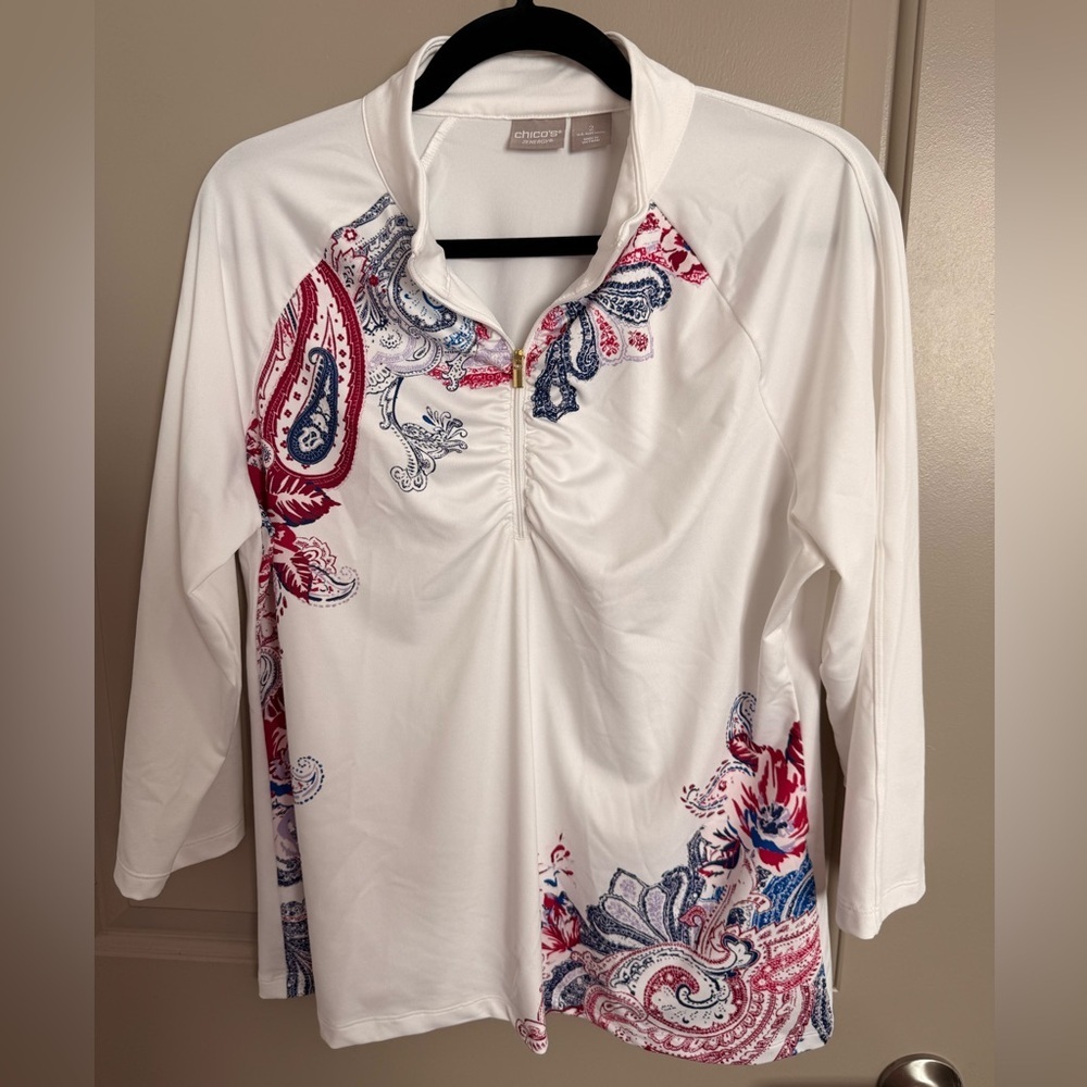 Chico’s RARE rhinestone button Zenergy white/pink/blue blouse L/W sz 2 (12-14) - Picture 2 of 7